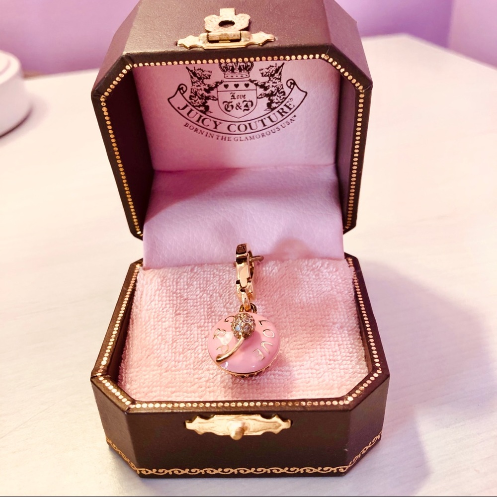 NWT Juicy Couture Cupcake Bracelet Charm